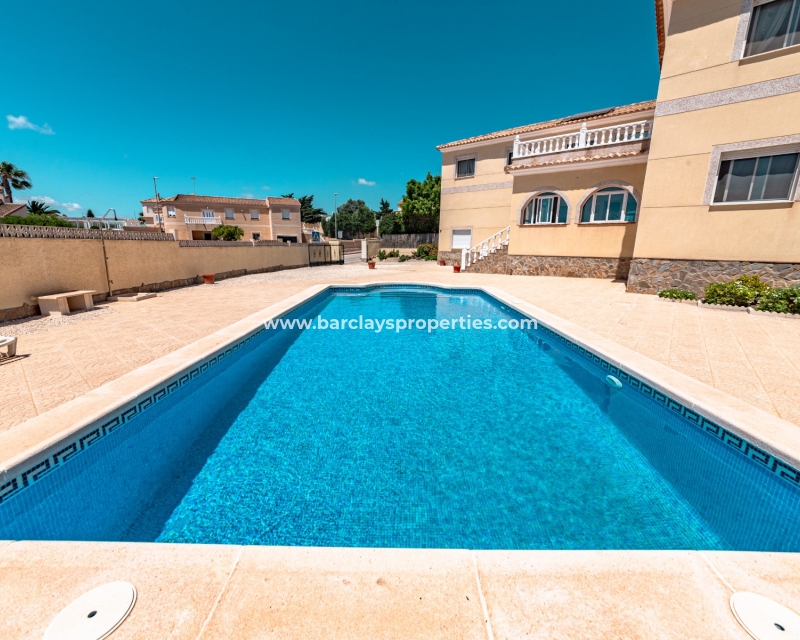 Wederverkoop - Vrijstaande Villa - Urb. La Escuera