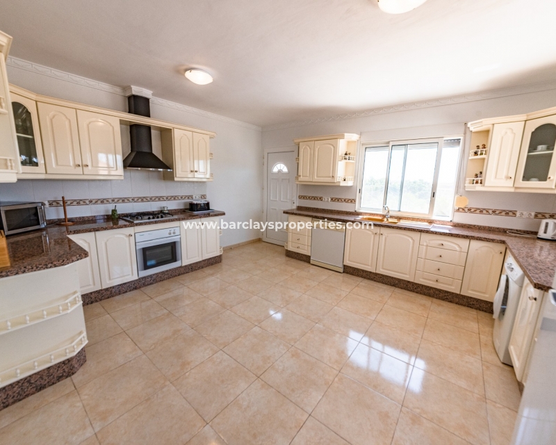 Wederverkoop - Vrijstaande Villa - Urb. La Escuera