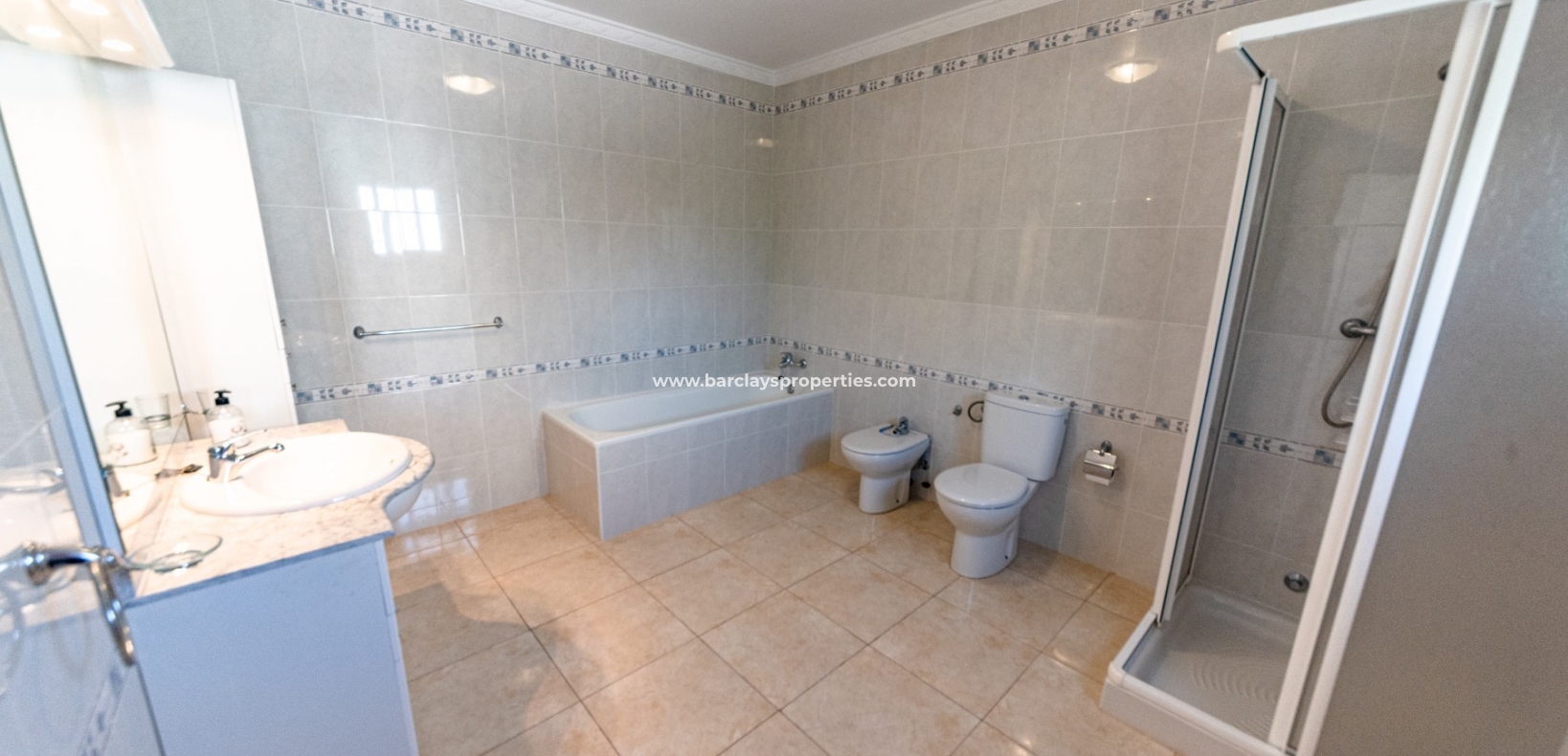 Wederverkoop - Vrijstaande Villa - Urb. La Escuera