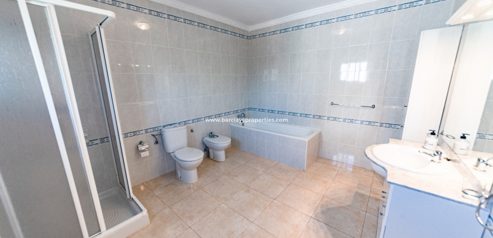 Wederverkoop - Vrijstaande Villa - Urb. La Escuera