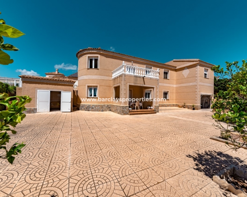 Wederverkoop - Vrijstaande Villa - Urb. La Escuera