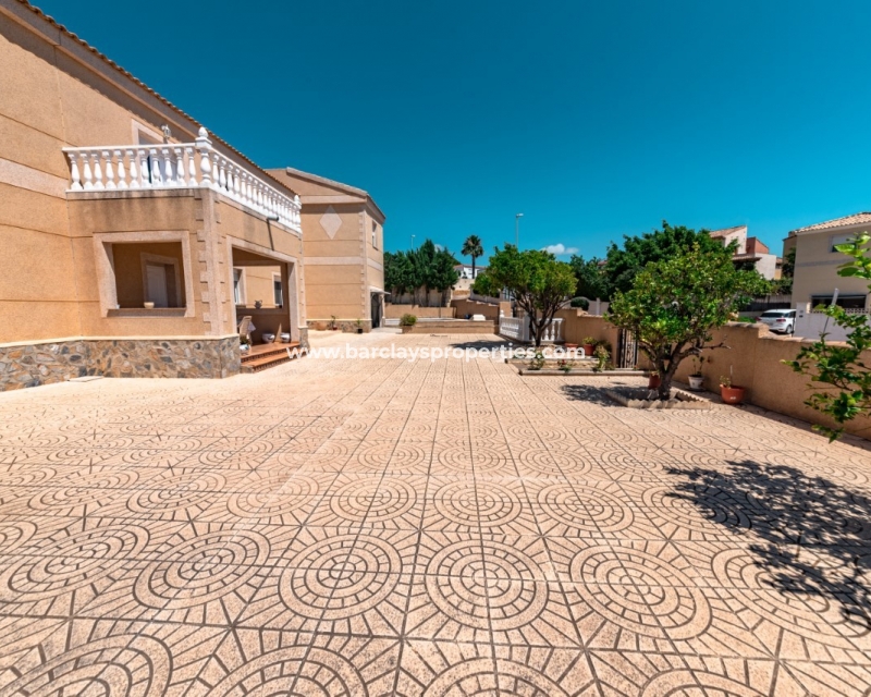 Wederverkoop - Vrijstaande Villa - Urb. La Escuera