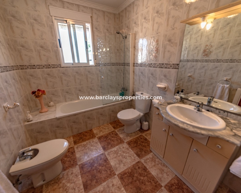 Wederverkoop - Vrijstaande Villa - Urb. La Escuera