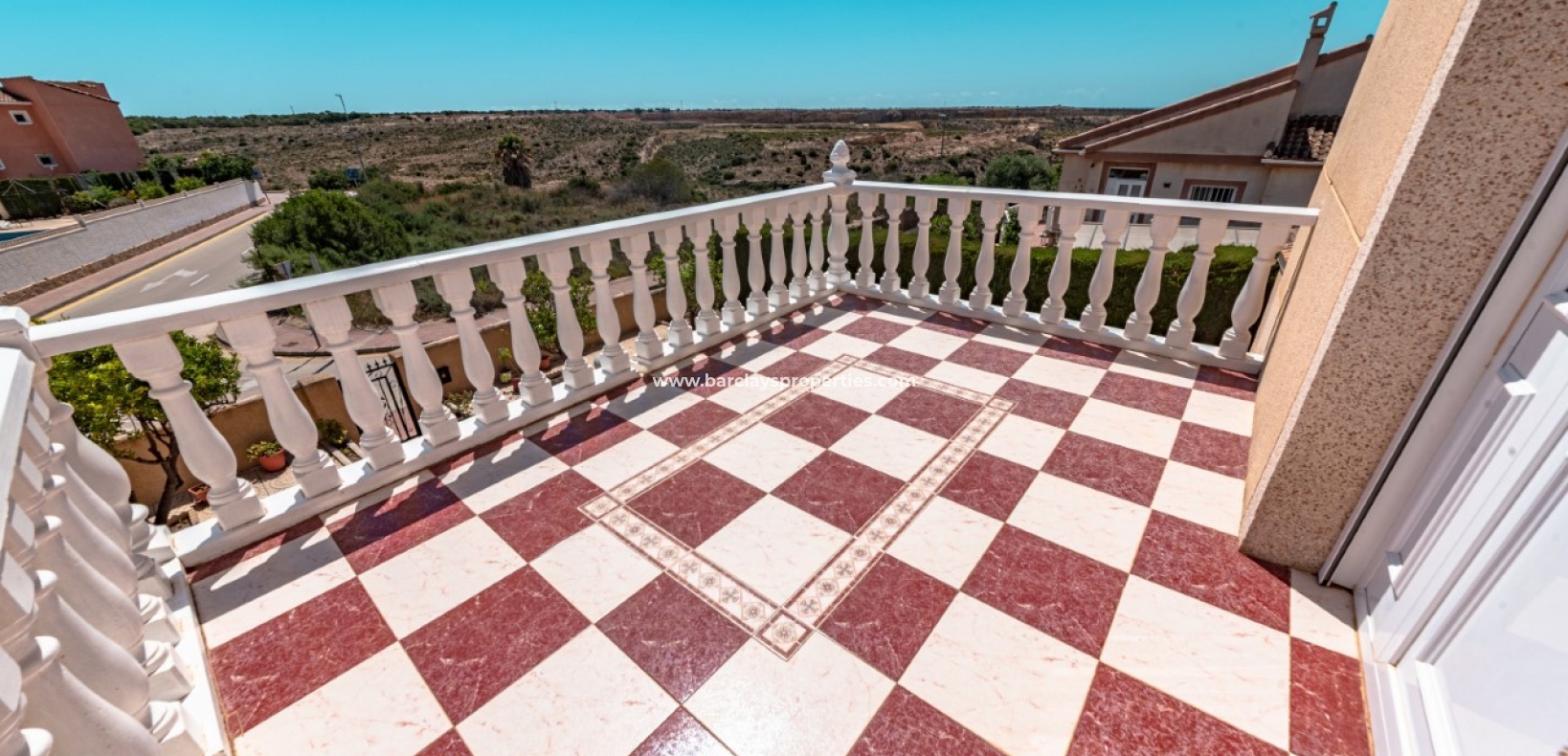 Wederverkoop - Vrijstaande Villa - Urb. La Escuera