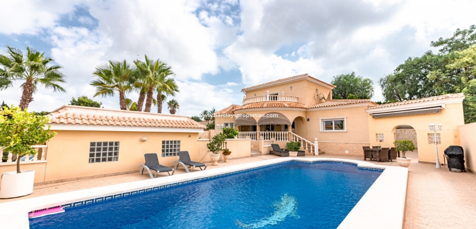 Wederverkoop - Vrijstaande Villa - Urb. La Escuera