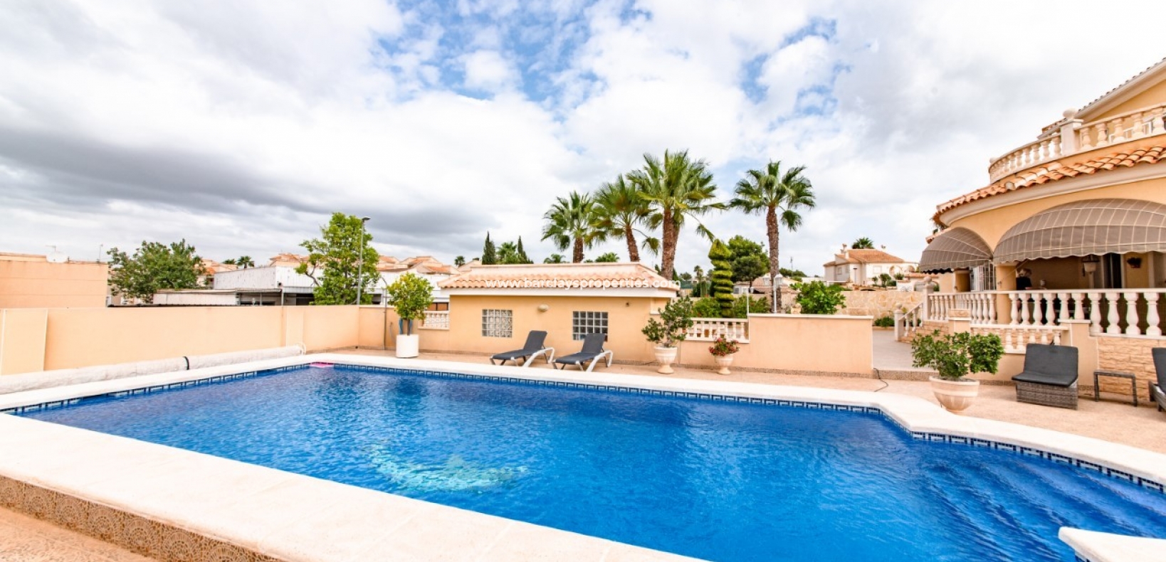 Wederverkoop - Vrijstaande Villa - Urb. La Escuera