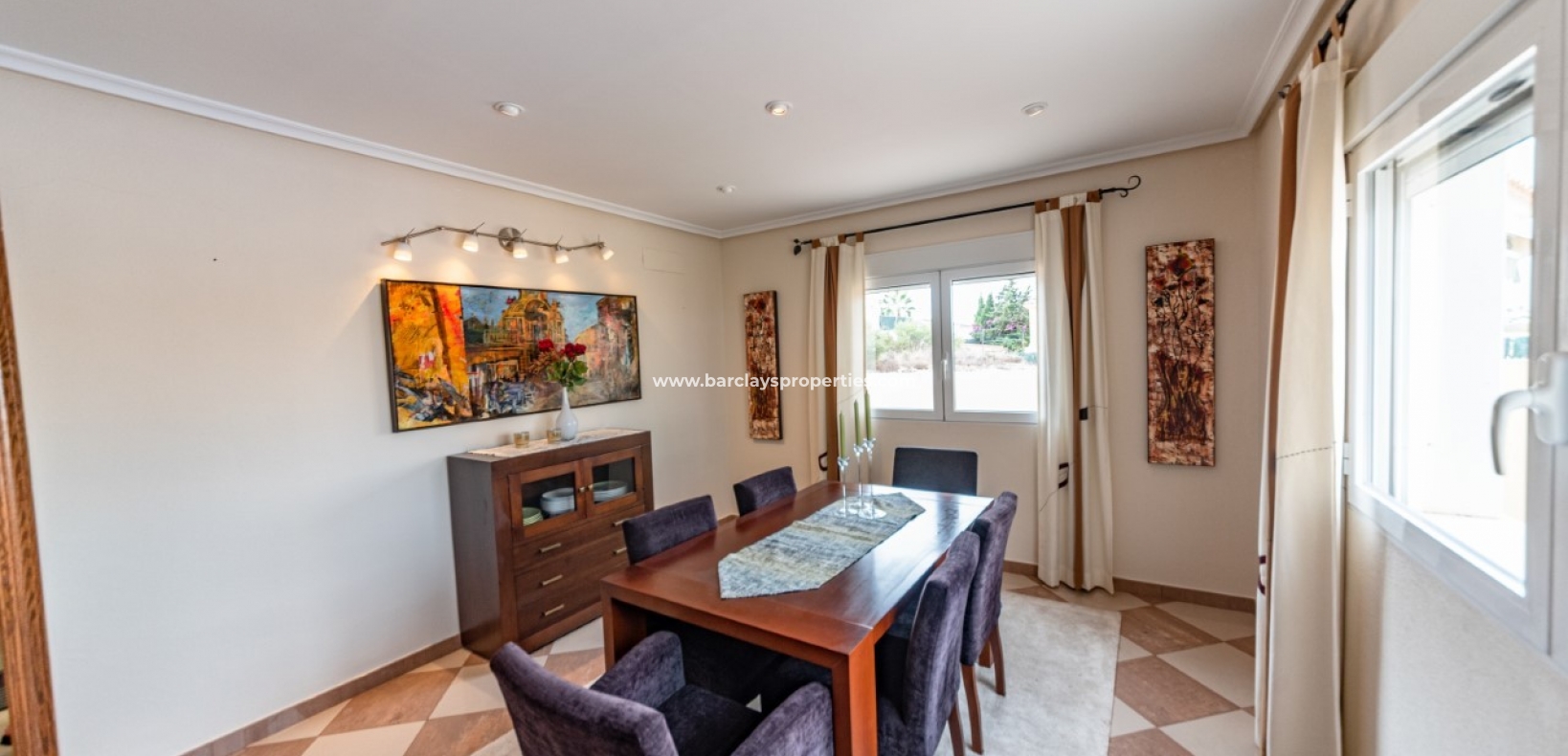 Wederverkoop - Vrijstaande Villa - Urb. La Escuera