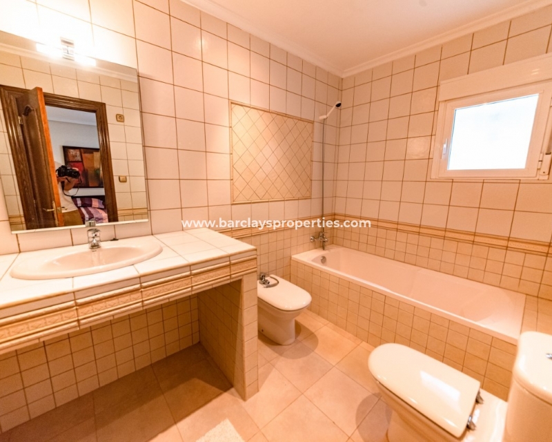 Wederverkoop - Vrijstaande Villa - Urb. La Escuera