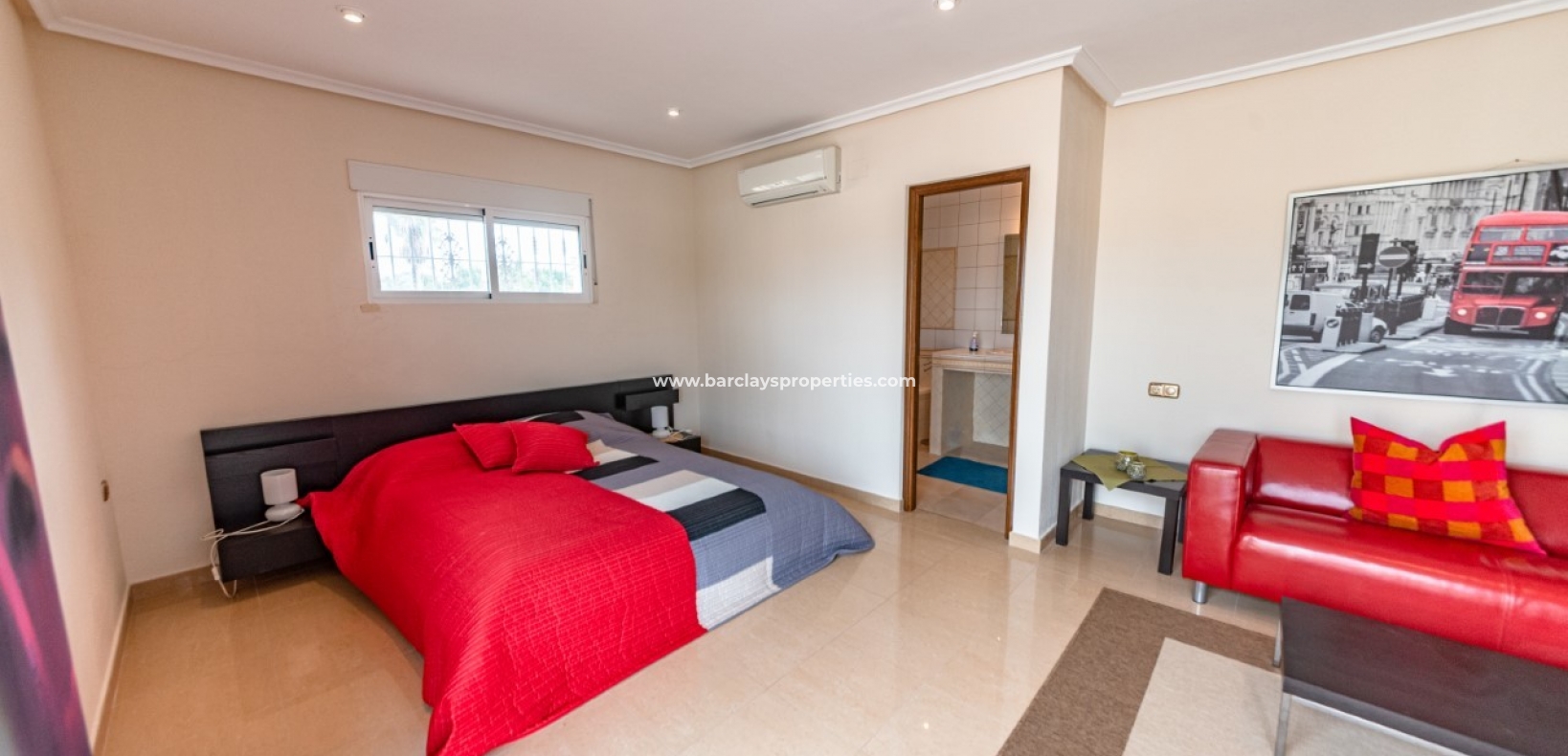 Wederverkoop - Vrijstaande Villa - Urb. La Escuera