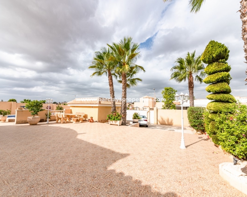 Wederverkoop - Vrijstaande Villa - Urb. La Escuera