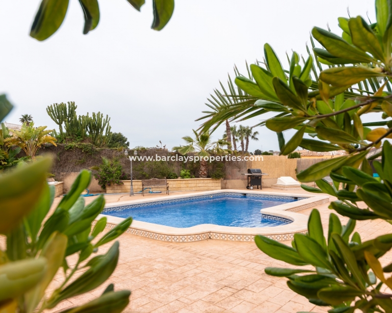 Wederverkoop - Vrijstaande Villa - Urb. La Escuera