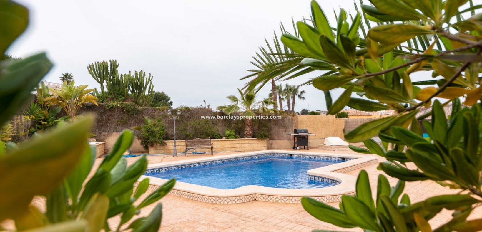 Wederverkoop - Vrijstaande Villa - Urb. La Escuera