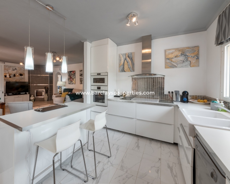 Wederverkoop - Vrijstaande Villa - Urb. La Escuera