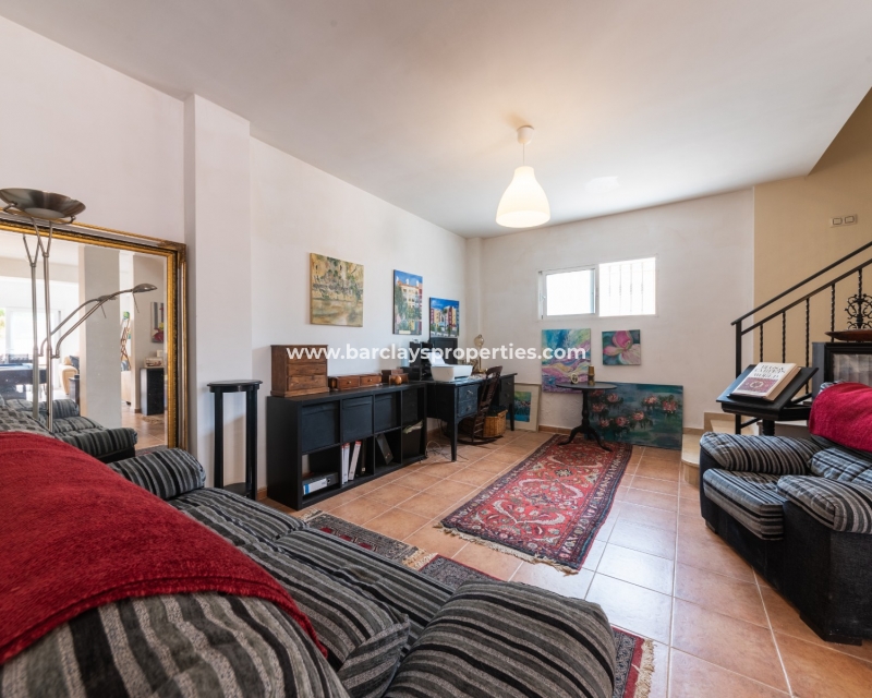 Wederverkoop - Vrijstaande Villa - Urb. La Escuera