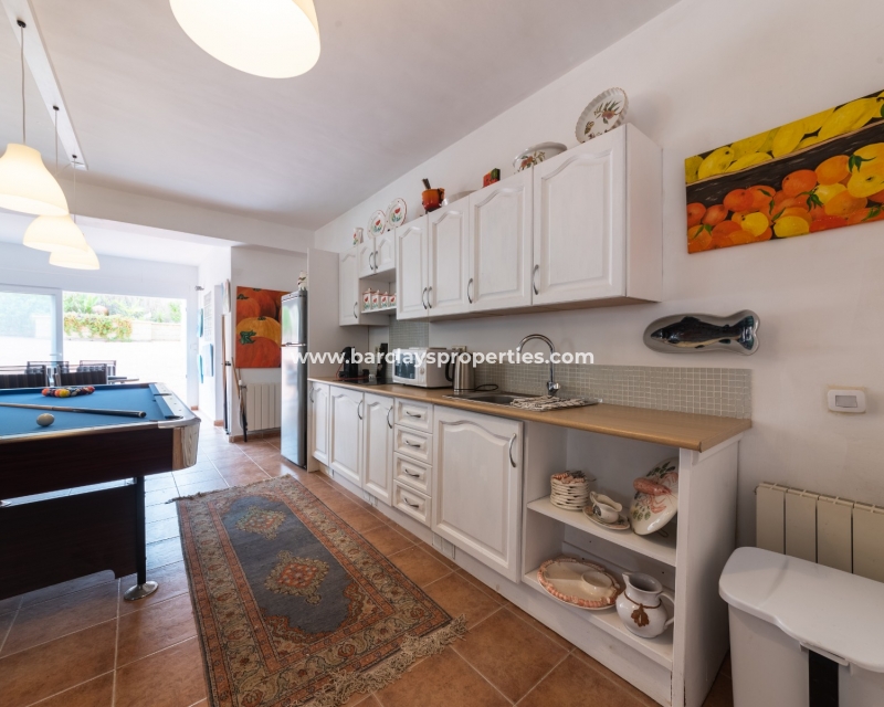 Wederverkoop - Vrijstaande Villa - Urb. La Escuera