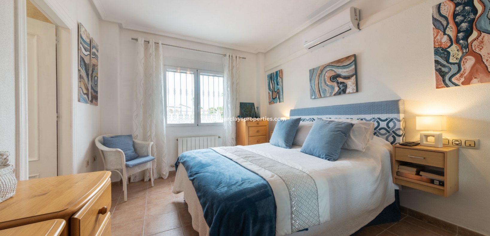 Wederverkoop - Vrijstaande Villa - Urb. La Escuera