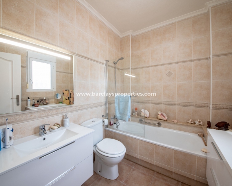 Wederverkoop - Vrijstaande Villa - Urb. La Escuera