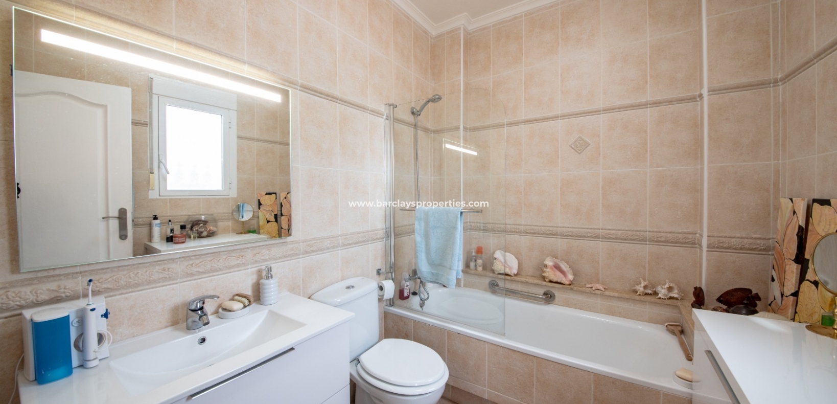 Wederverkoop - Vrijstaande Villa - Urb. La Escuera