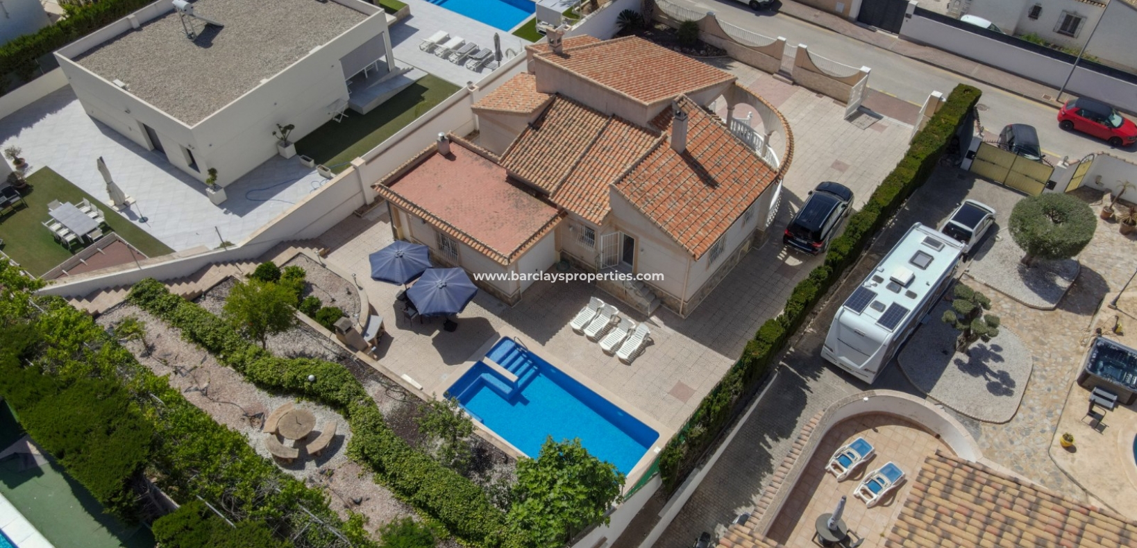 Wederverkoop - Vrijstaande Villa - Urb. La Escuera