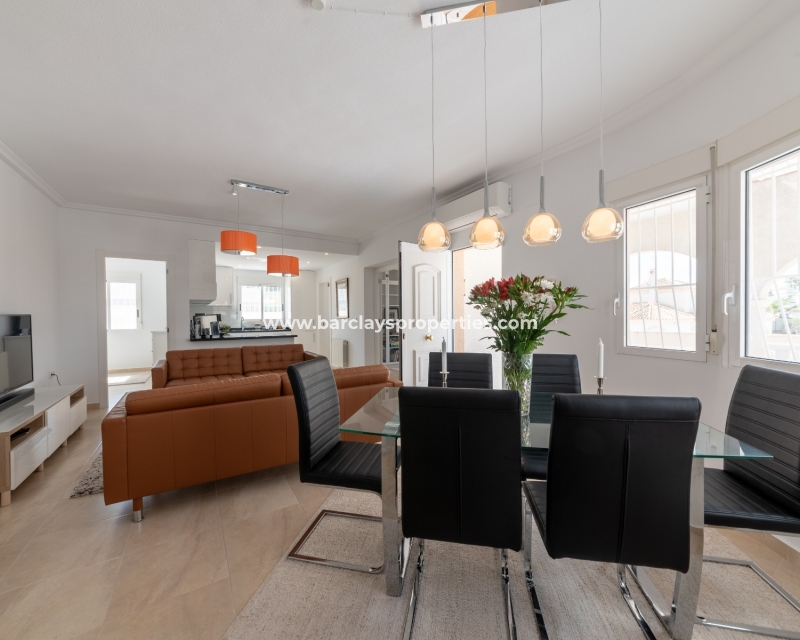 Wederverkoop - Vrijstaande Villa - Urb. La Escuera