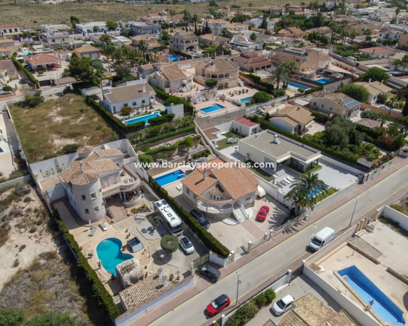 Wederverkoop - Vrijstaande Villa - Urb. La Escuera