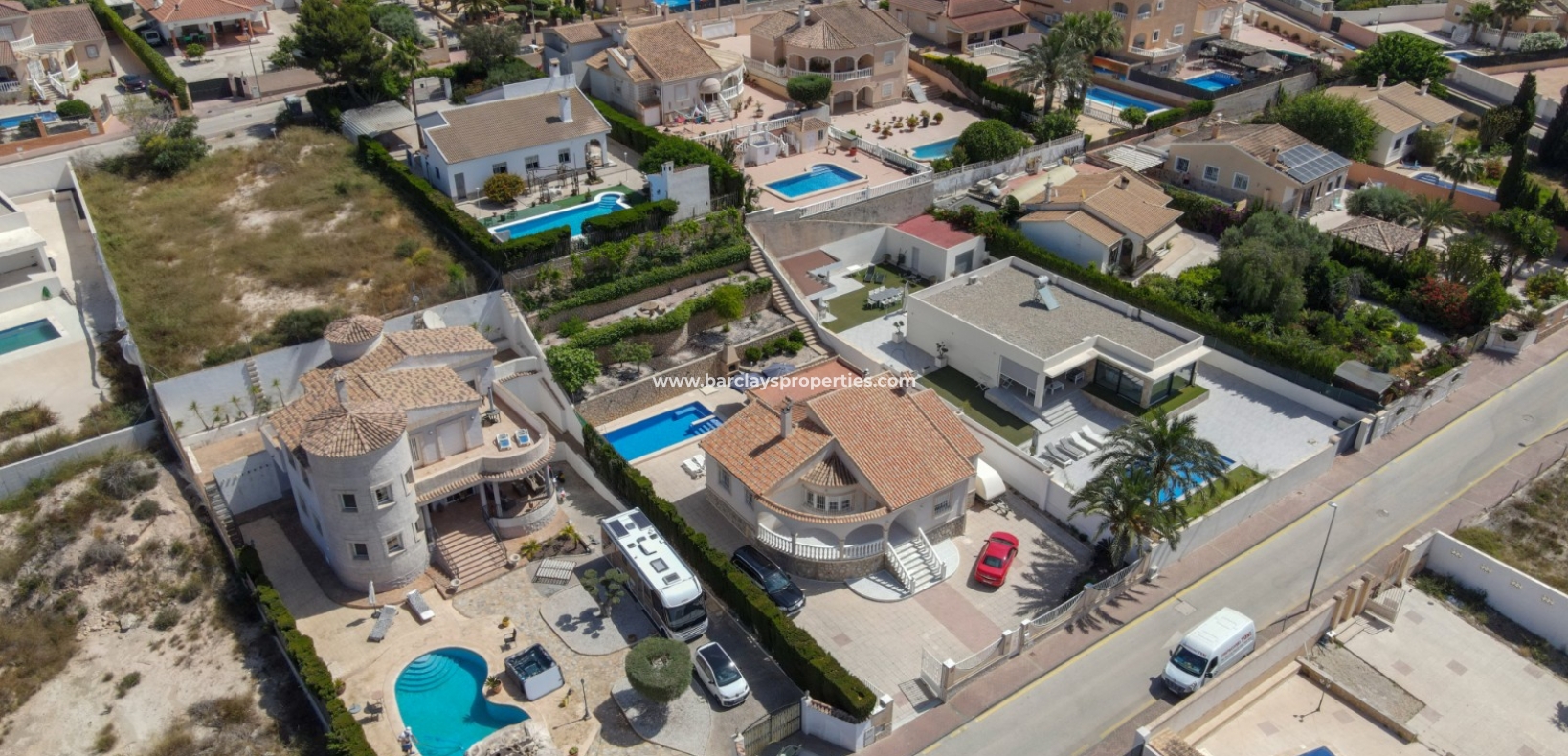 Wederverkoop - Vrijstaande Villa - Urb. La Escuera