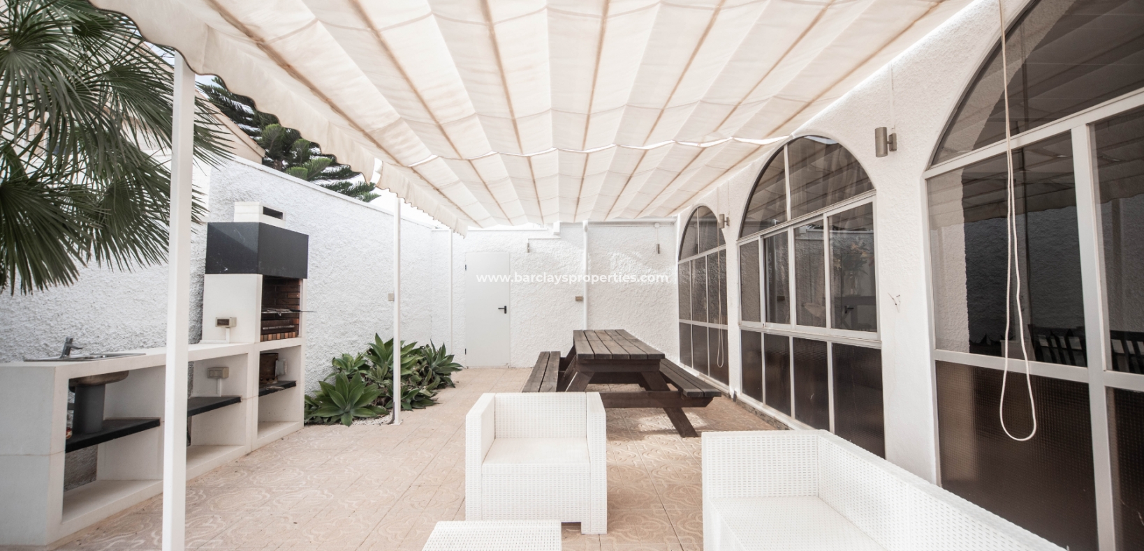 Wederverkoop - Vrijstaande Villa - Urb. La Escuera