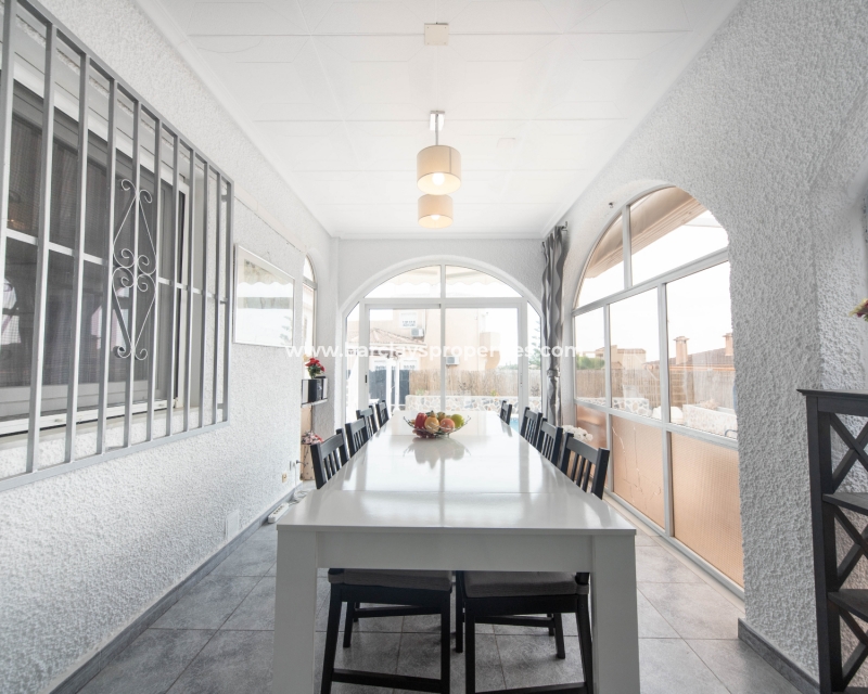 Wederverkoop - Vrijstaande Villa - Urb. La Escuera