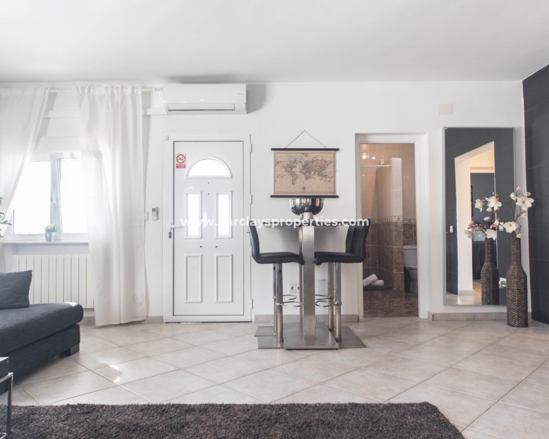 Wederverkoop - Vrijstaande Villa - Urb. La Escuera