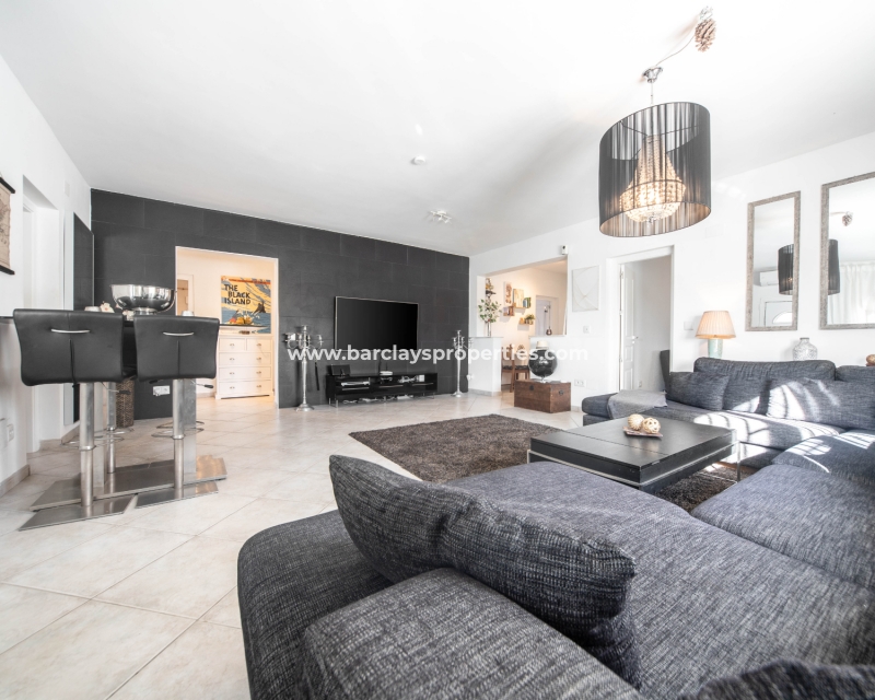 Wederverkoop - Vrijstaande Villa - Urb. La Escuera