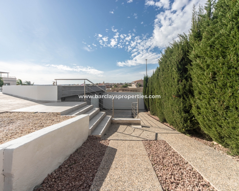 Wederverkoop - Vrijstaande Villa - Urb. La Escuera