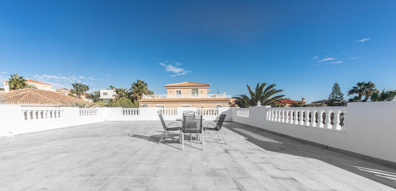 Wederverkoop - Vrijstaande Villa - Urb. La Escuera