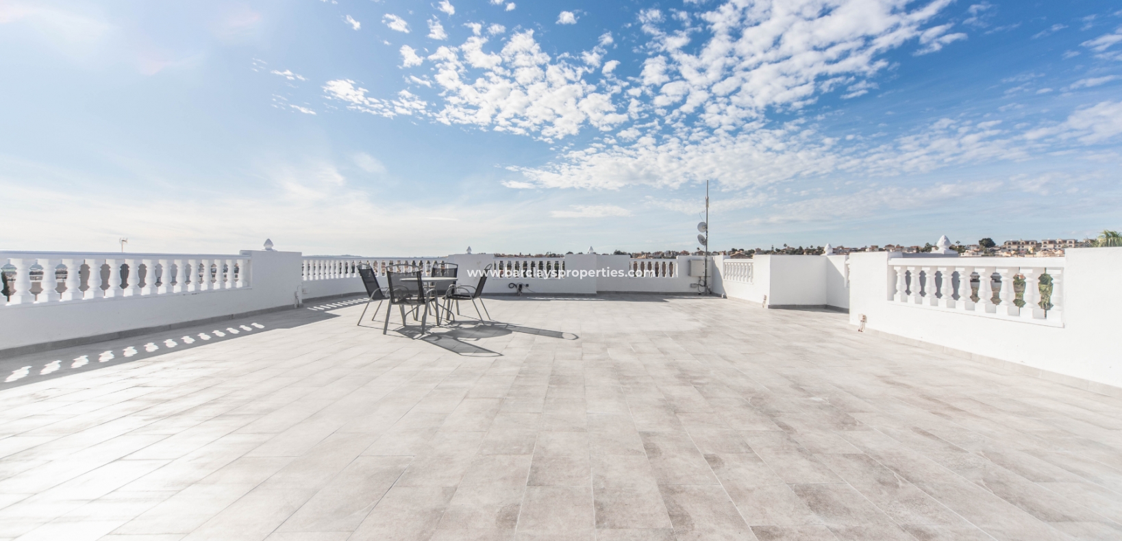 Wederverkoop - Vrijstaande Villa - Urb. La Escuera