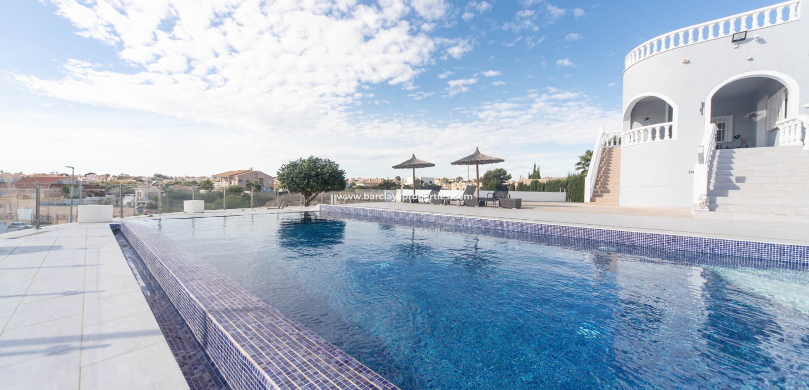 Wederverkoop - Vrijstaande Villa - Urb. La Escuera