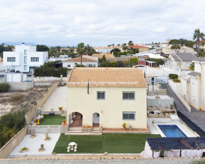 Wederverkoop - Vrijstaande Villa - Urb. La Escuera