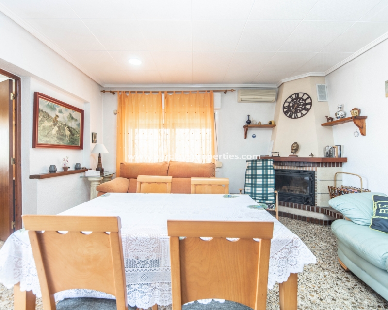 Wederverkoop - Vrijstaande Villa - Urb. La Escuera