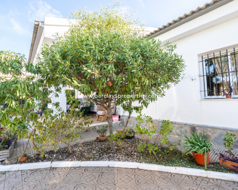 Wederverkoop - Vrijstaande Villa - Urb. La Escuera