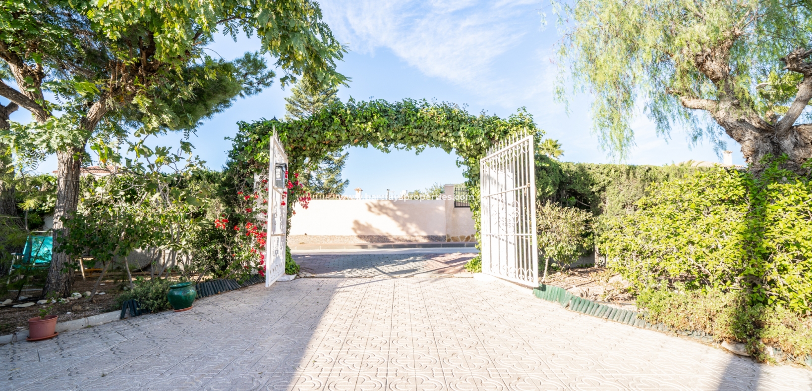 Wederverkoop - Vrijstaande Villa - Urb. La Escuera