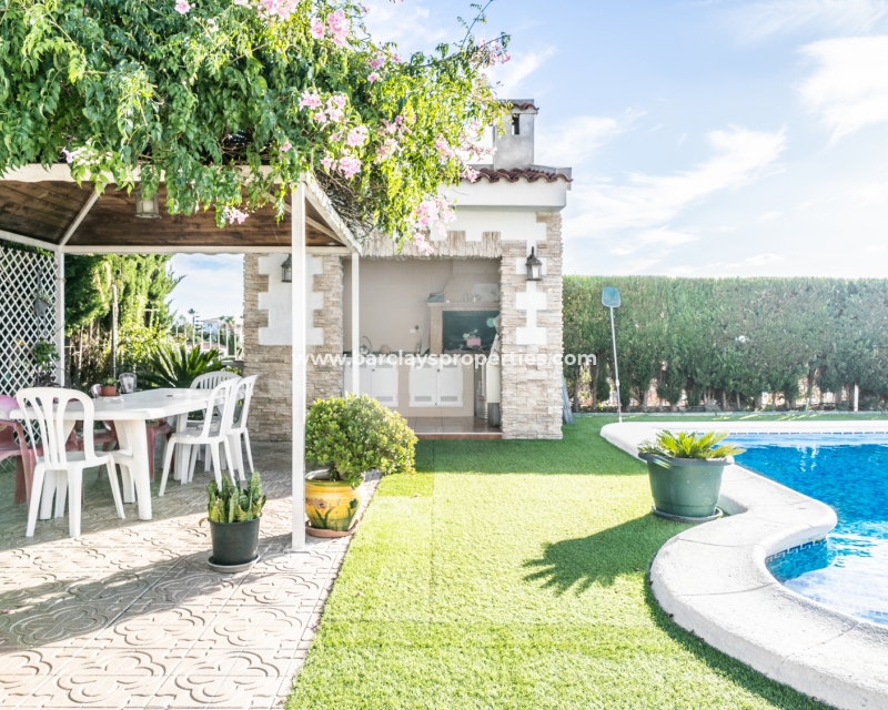 Wederverkoop - Vrijstaande Villa - Urb. La Escuera