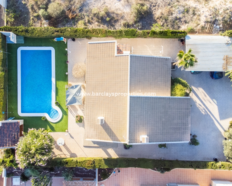 Wederverkoop - Vrijstaande Villa - Urb. La Escuera