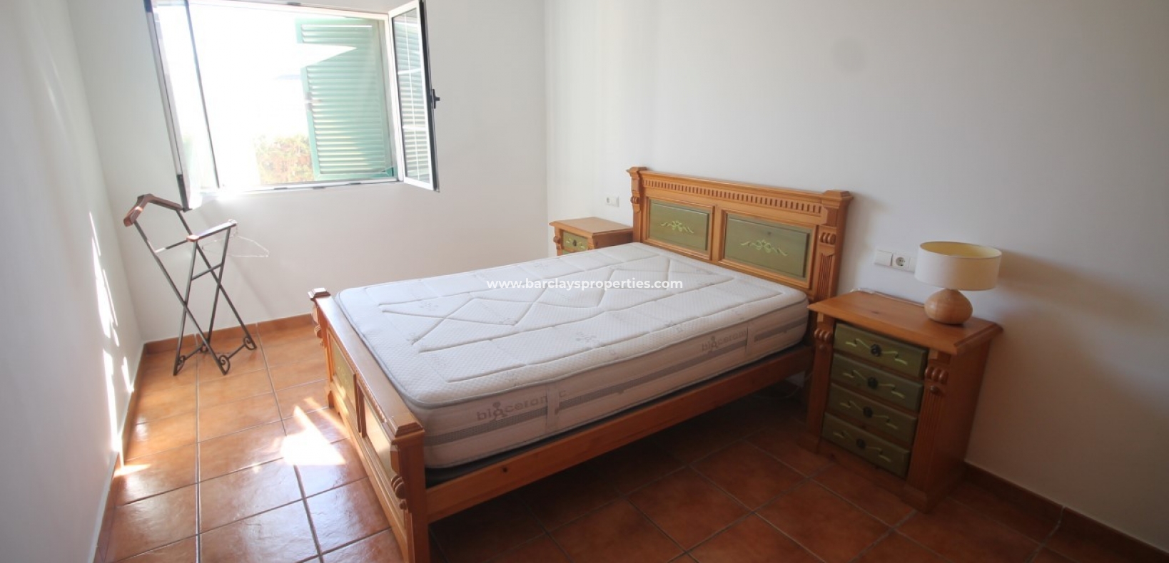 Wederverkoop - Vrijstaande Villa - Urb. La Escuera