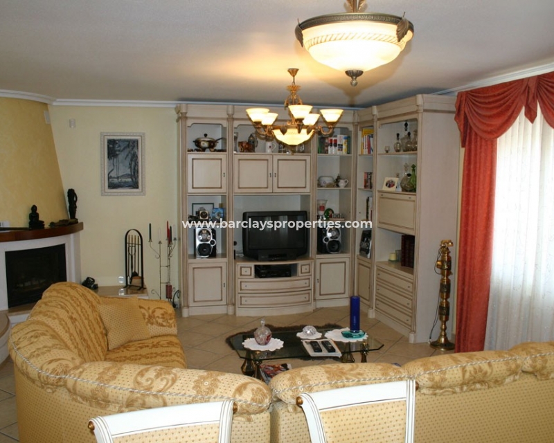 Wederverkoop - Vrijstaande Villa - Urb. La Escuera