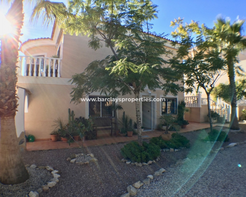 Wederverkoop - Vrijstaande Villa - Urb. La Escuera