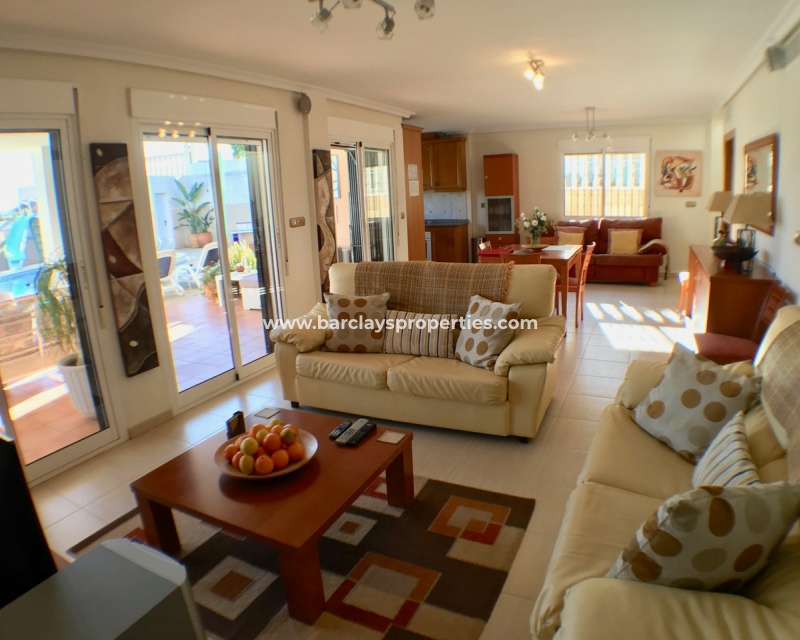 Wederverkoop - Vrijstaande Villa - Urb. La Escuera