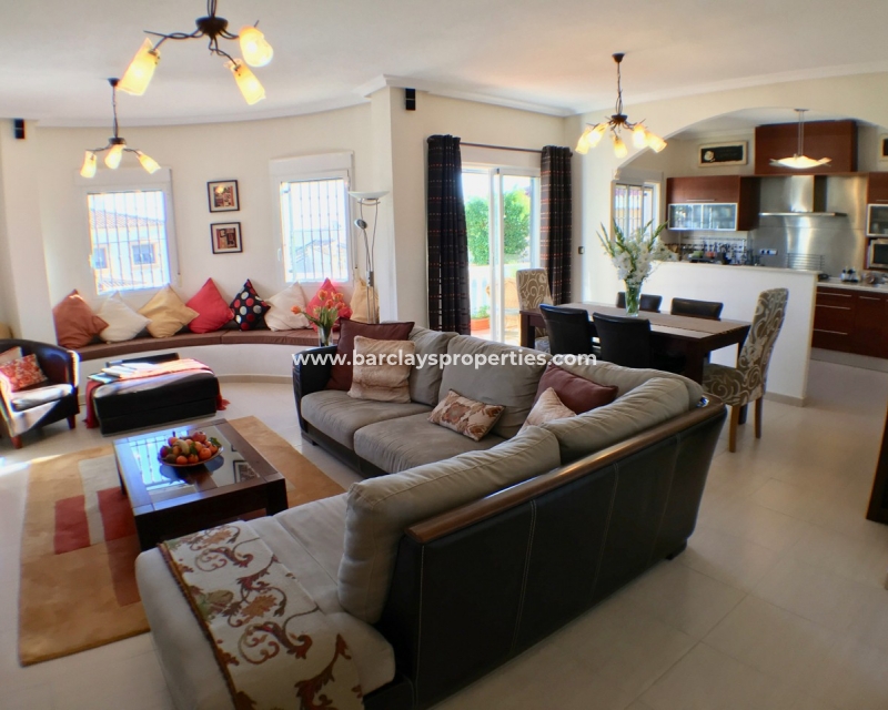 Wederverkoop - Vrijstaande Villa - Urb. La Escuera