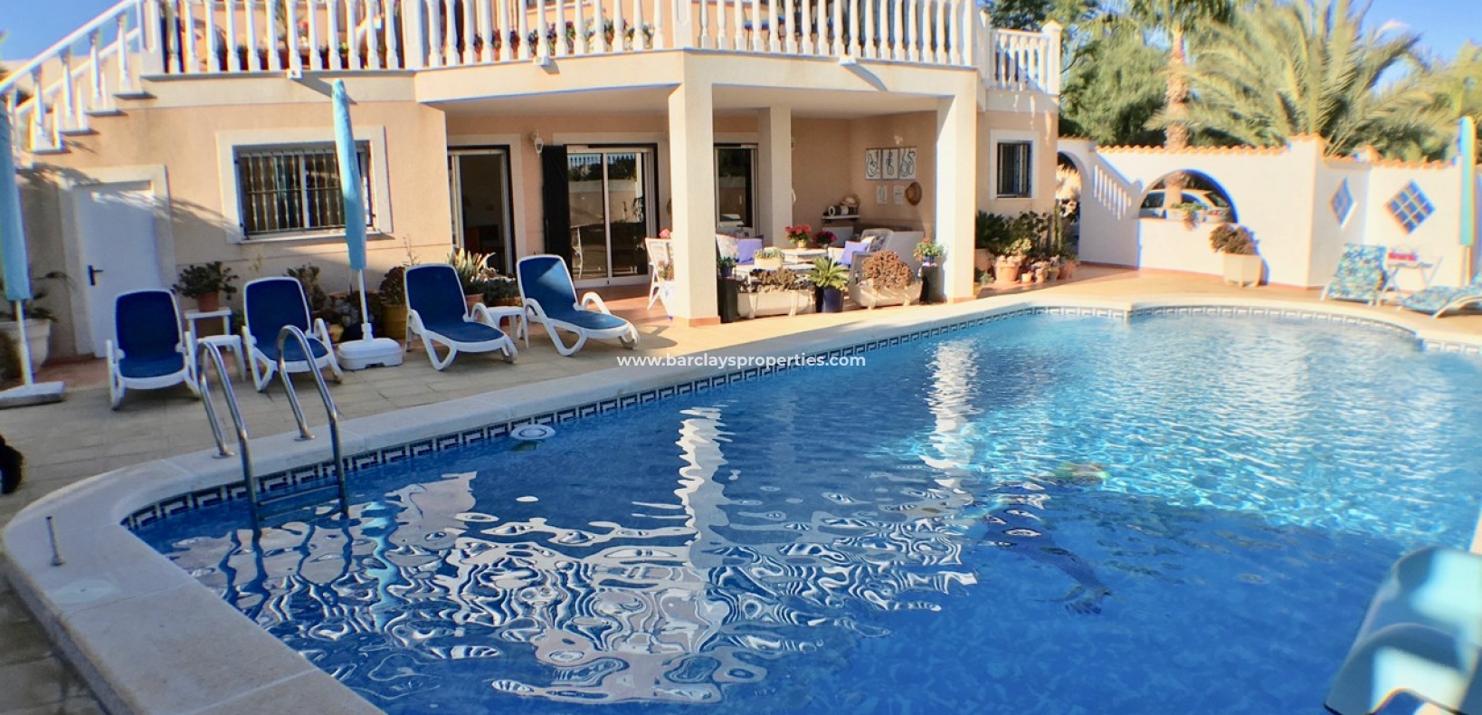 Wederverkoop - Vrijstaande Villa - Urb. La Escuera