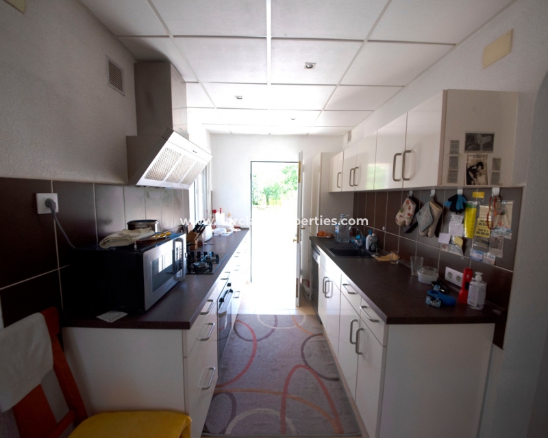 Wederverkoop - Vrijstaande Villa - Urb. La Marina