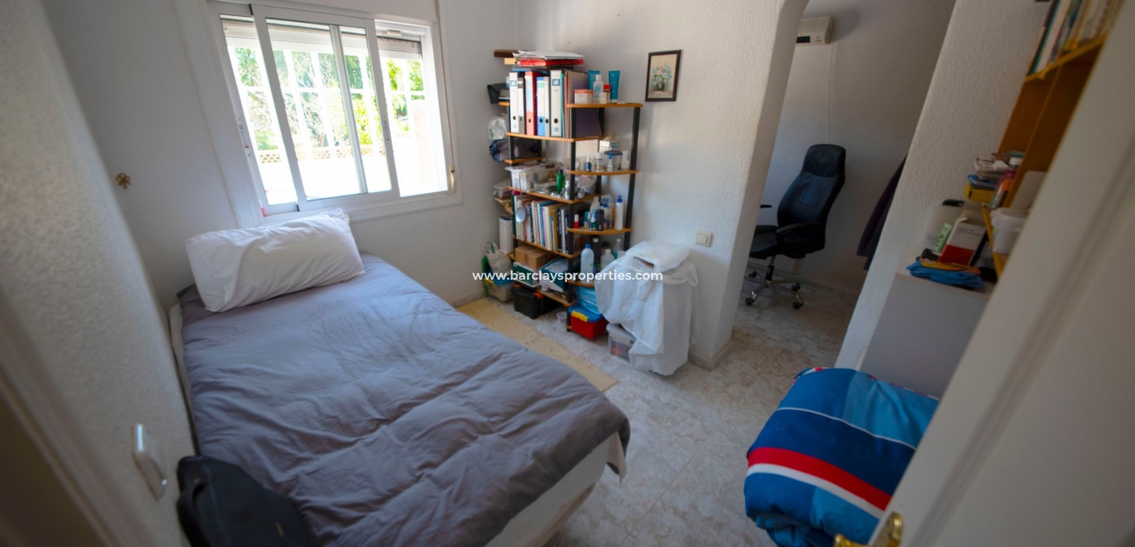 Wederverkoop - Vrijstaande Villa - Urb. La Marina