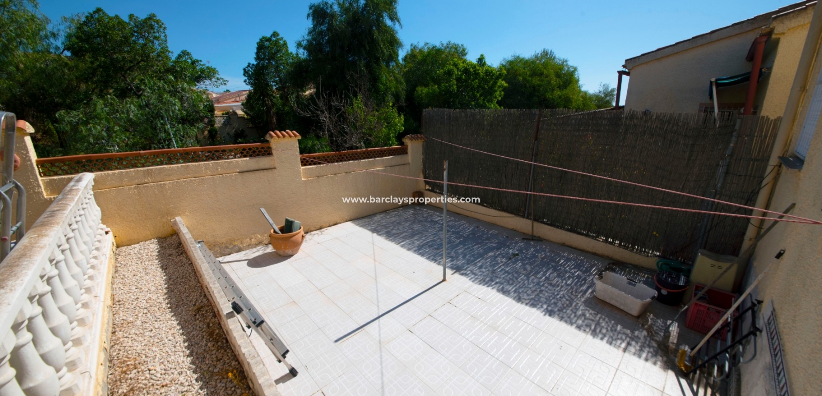 Wederverkoop - Vrijstaande Villa - Urb. La Marina