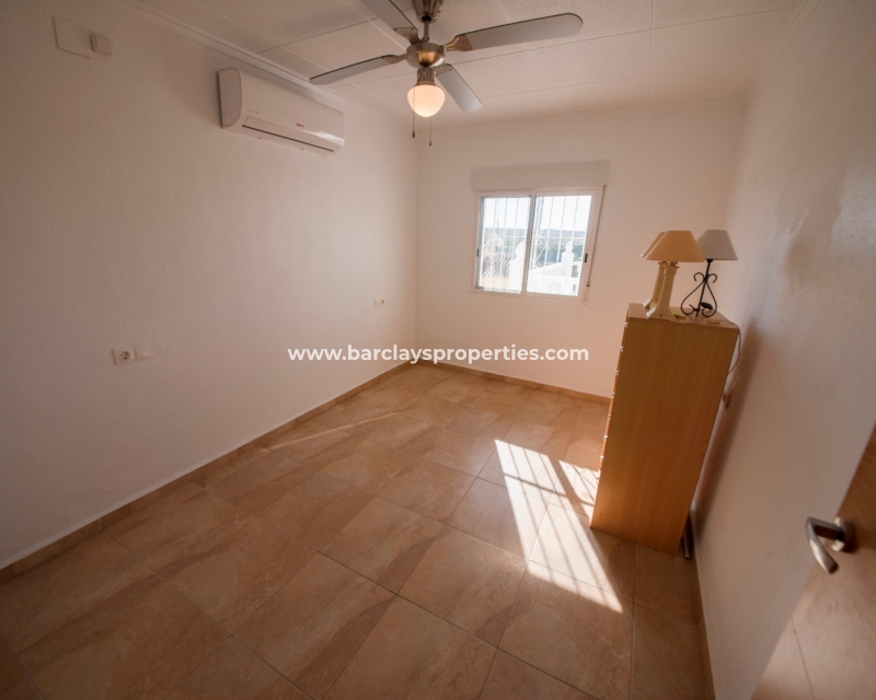 Wederverkoop - Vrijstaande Villa - Urb. La Marina